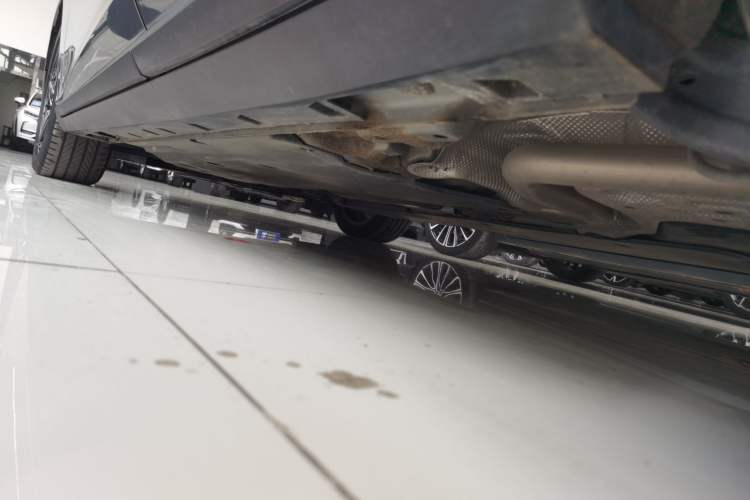 Used MG 7 2023 1.5T DCT Luxurious Supreme Edition Left Side Sill