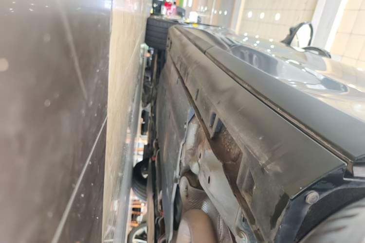 Used MG 7 2023 2.0T Automatic Trophy+ Ignition Glory Edition Left Side Sill