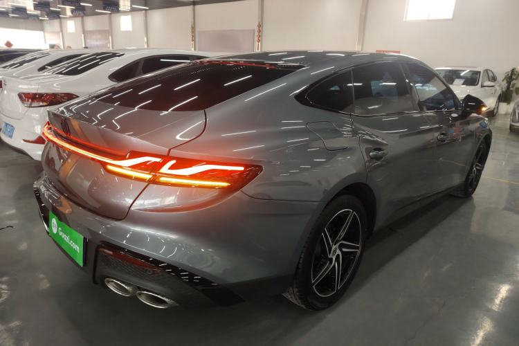 Used MG 7 2023 1.5T DCT Luxurious Supreme Edition Rear Right 45 Deg