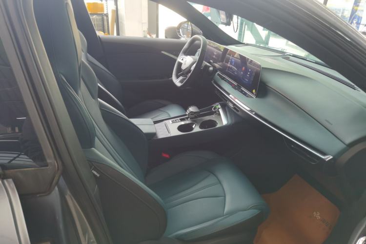 Used MG 7 2023 1.5T DCT Luxurious Supreme Edition Right Front Seat