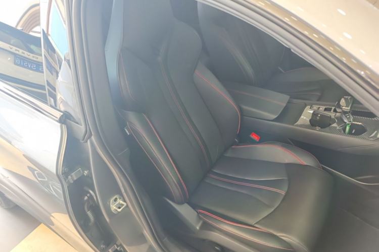 Used MG 7 2023 2.0T Automatic Trophy+ Ignition Glory Edition Right Front Seat