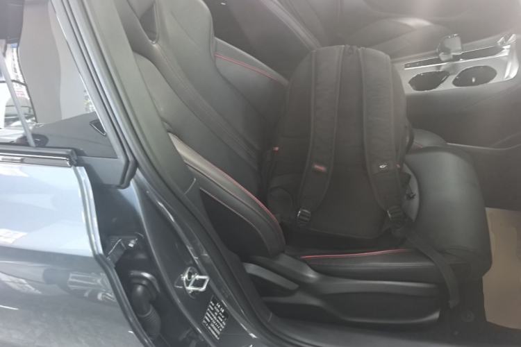 Used MG 7 2023 1.5T DCT Supreme Comfort Edition Right Front Seat