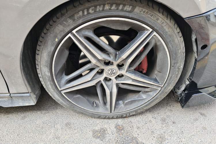 Used MG 7 2023 1.5T DCT Luxurious Supreme Edition Right Front Wheel Hub