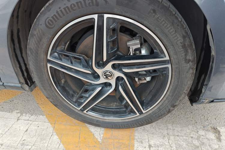 Used MG 7 2023 1.5T DCT Luxurious Supreme Edition Right Front Wheel Hub