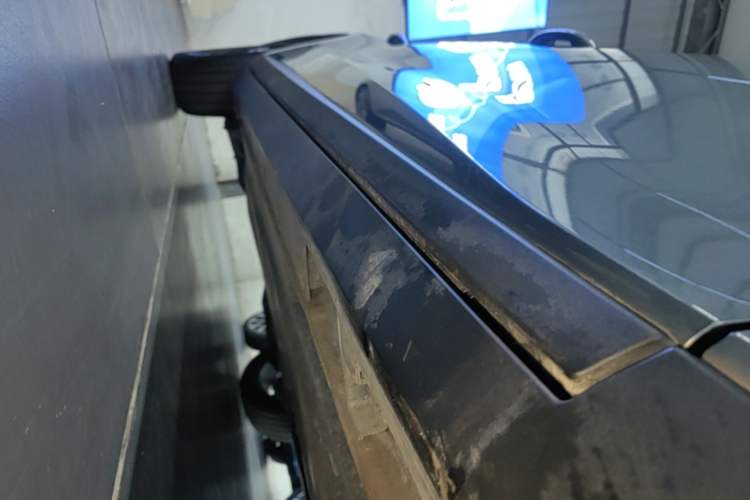 Used MG 7 2023 1.5T DCT Luxurious Supreme Edition Right Side Sill