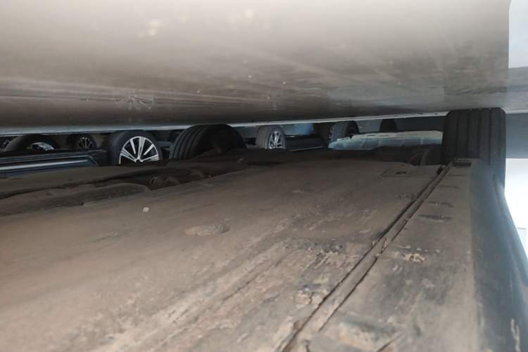 Used MG 7 2023 2.0T Automatic Hunter Luxury Edition Right Side Sill