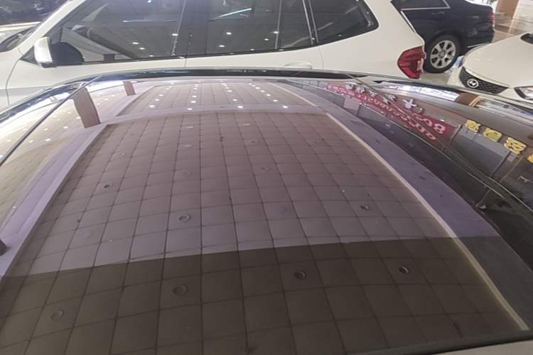 Used MG 7 2023 2.0T Automatic Trophy+ Ignition Glory Edition Roof