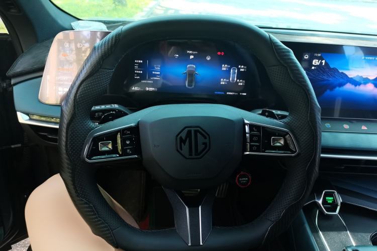 Used MG 7 2023 2.0T Automatic Hunter Luxury Edition Steering Wheel