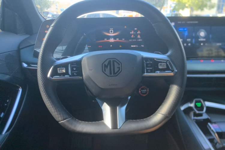 Used MG 7 2023 2.0T Automatic Hunter Luxury Edition Steering Wheel