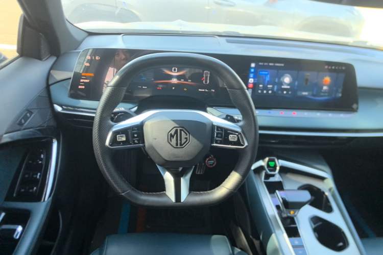Used MG 7 2023 2.0T Automatic Hunter Luxury Edition Steering Wheel