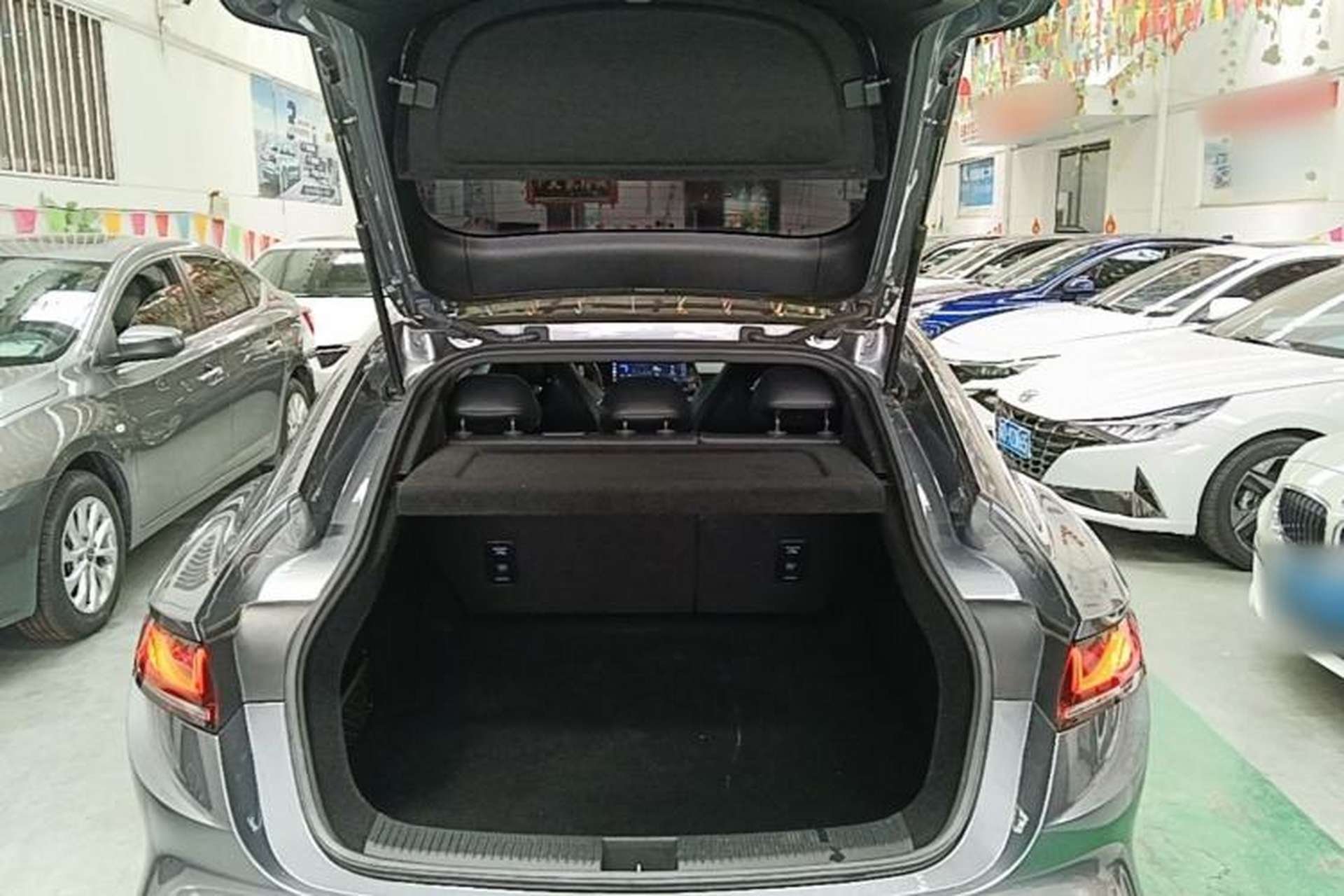 Used MG 7 2023 1.5T DCT Elegant & Graceful Edition Trunk
