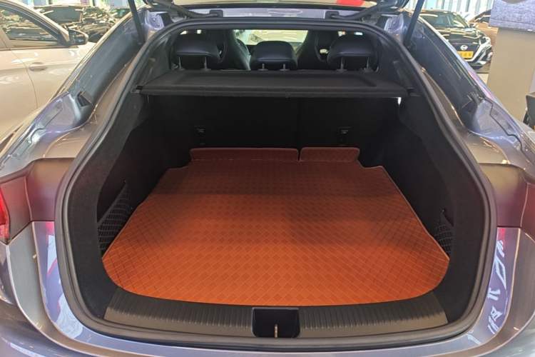 Used MG 7 2023 1.5T DCT Elegant & Graceful Edition Trunk