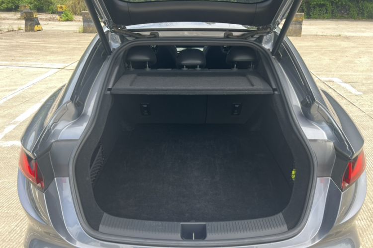 Used MG 7 2023 2.0T Automatic Hunter Luxury Edition Trunk