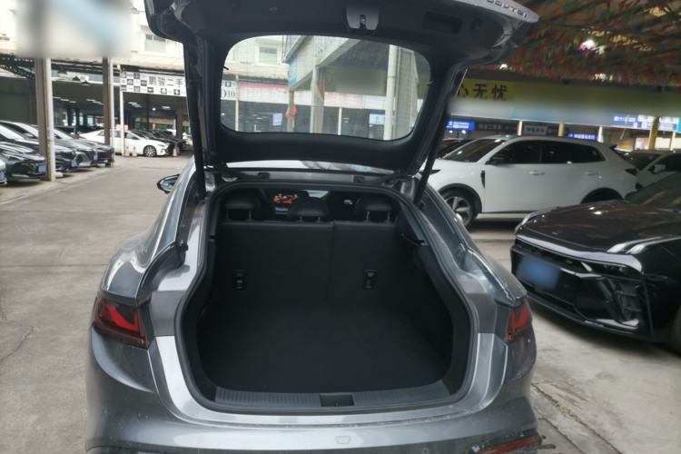 Used MG 7 2023 1.5T DCT Elegant & Graceful Edition Trunk