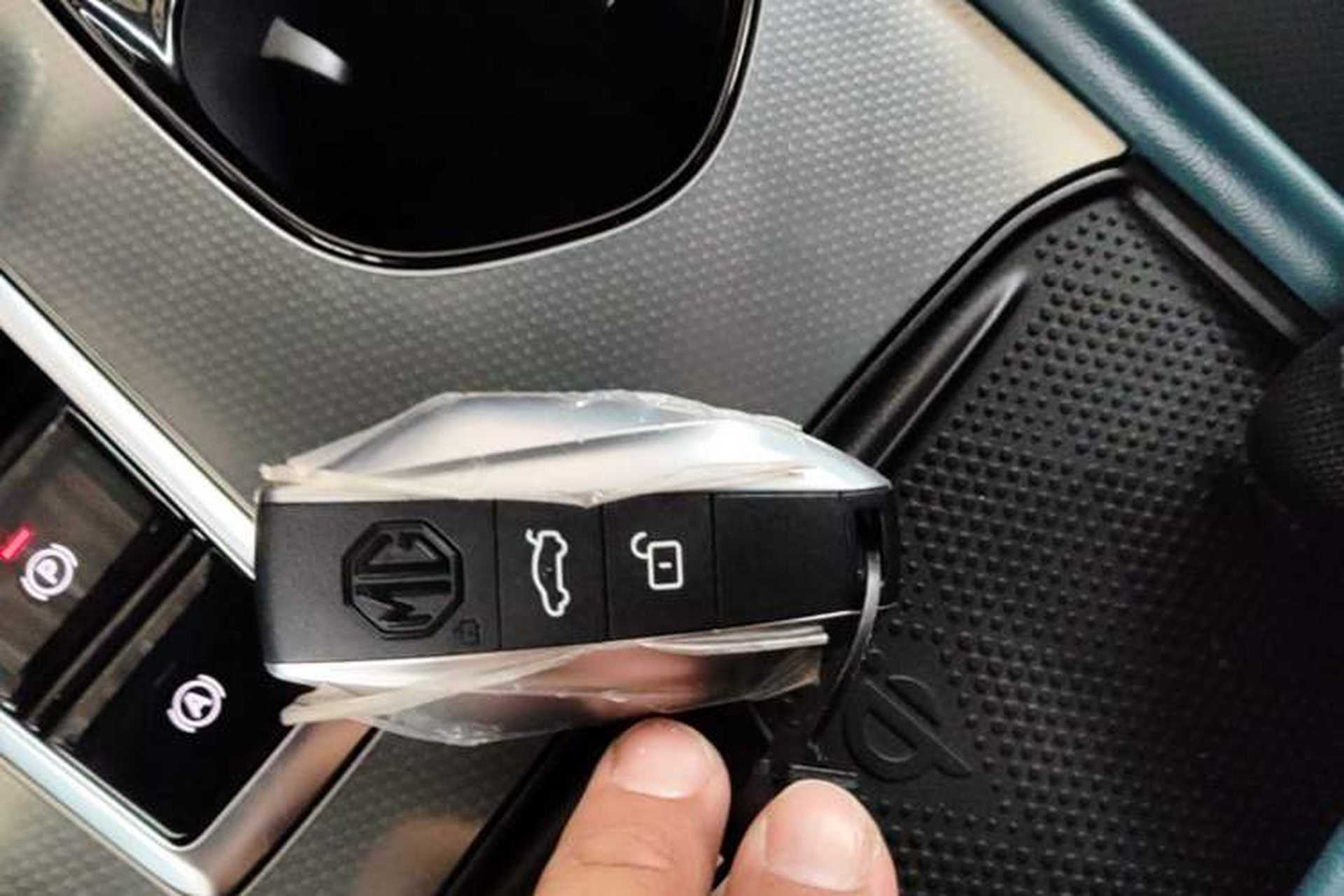 Used MG 7 2023 2.0T Automatic Trophy+ Ignition Glory Edition Vehicle Key