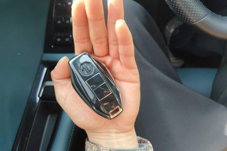 Used MG 7 2023 2.0T Automatic Hunter Luxury Edition Vehicle Key