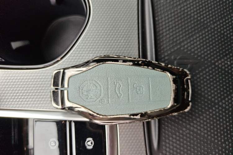 Used MG 7 2023 2.0T Automatic Hunter Luxury Edition Vehicle Key