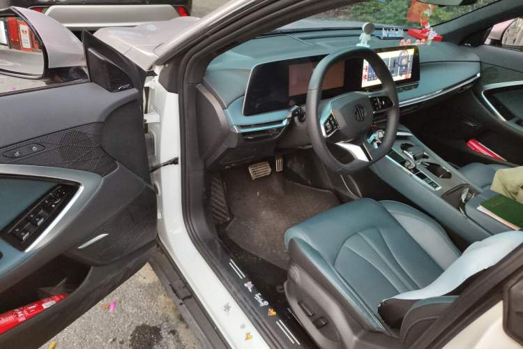 Used MG 7 2023 1.5T DCT Elegant & Graceful Edition Driver Seat