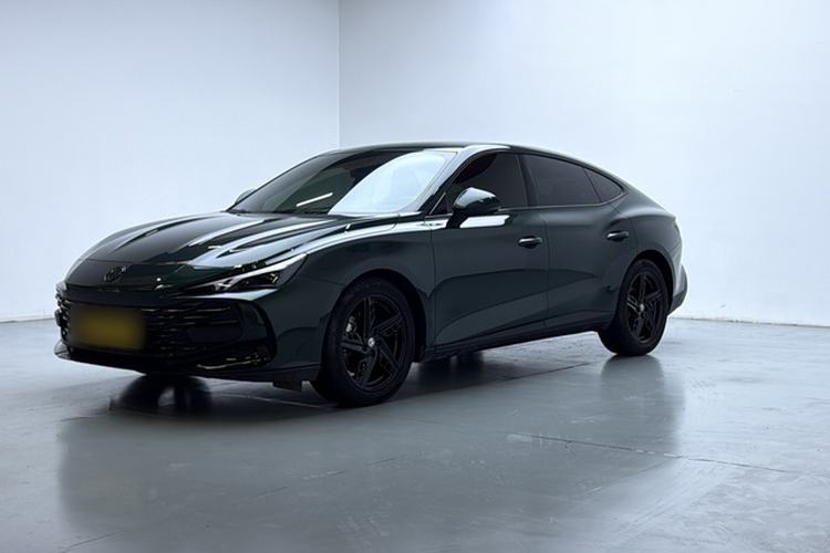 MG 7 2023 1.5T DCT Luxurious Supreme Edition