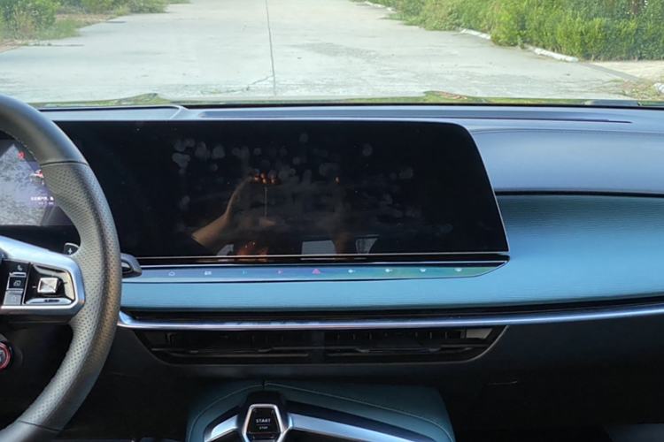 Used MG 7 2023 2.0T Automatic Trophy+ Ignition Glory Edition Audio And AC Panel