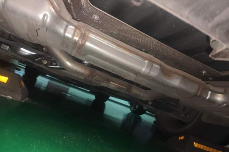 Used MG 7 2023 2.0T Automatic Hunter Luxury Edition Chassis Rear