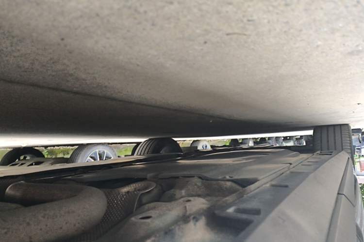 Used MG 7 2023 2.0T Automatic Hunter Luxury Edition Chassis Rear Left