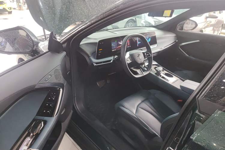 Used MG 7 2023 1.5T DCT Luxurious Supreme Edition Driver Seat
