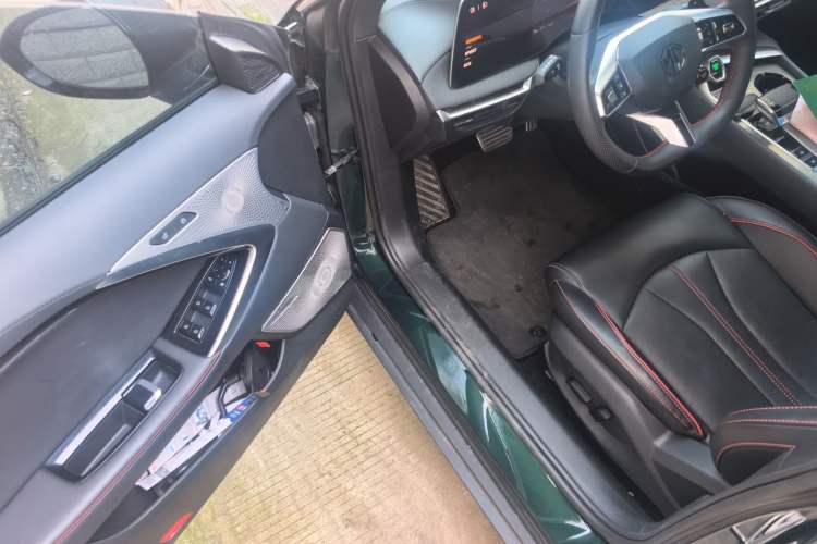Used MG 7 2023 1.5T DCT Luxurious Supreme Edition Driver Seat