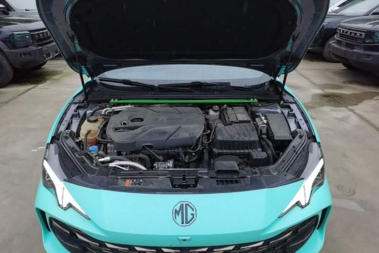 Used MG 7 2023 2.0T Automatic Trophy+ Ignition Glory Edition Engine Bay