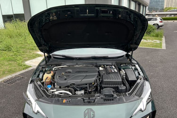 Used MG 7 2023 2.0T Automatic Hunter Luxury Edition Engine Bay