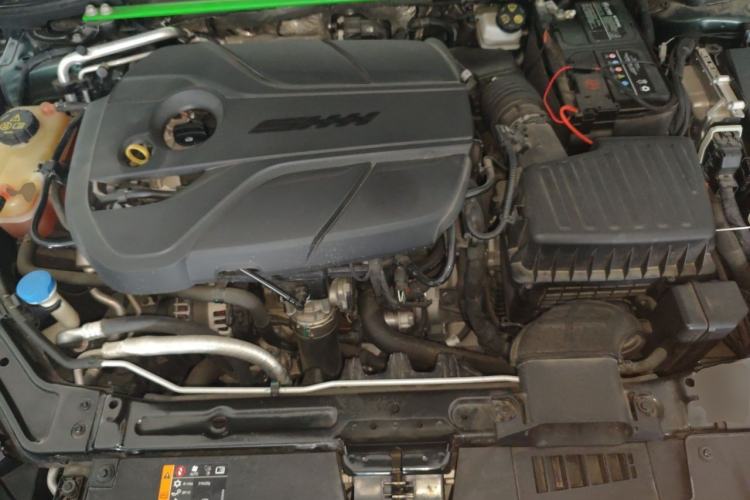 Used MG 7 2023 2.0T Automatic Trophy+ Ignition Glory Edition Engine Bay