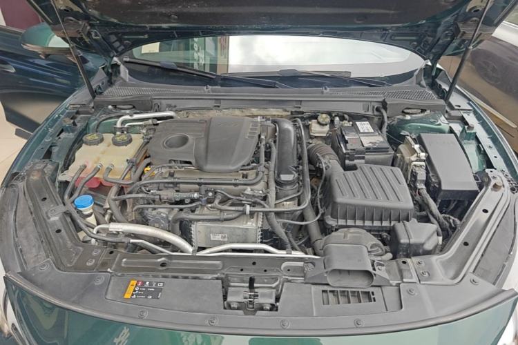 Used MG 7 2023 1.5T DCT Luxurious Supreme Edition Engine Bay
