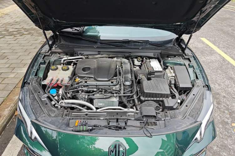 Used MG 7 2023 1.5T DCT Luxurious Supreme Edition Engine Bay