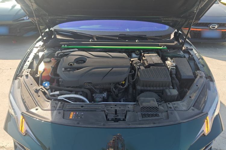 Used MG 7 2023 2.0T Automatic Trophy+ Ignition Glory Edition Engine Bay