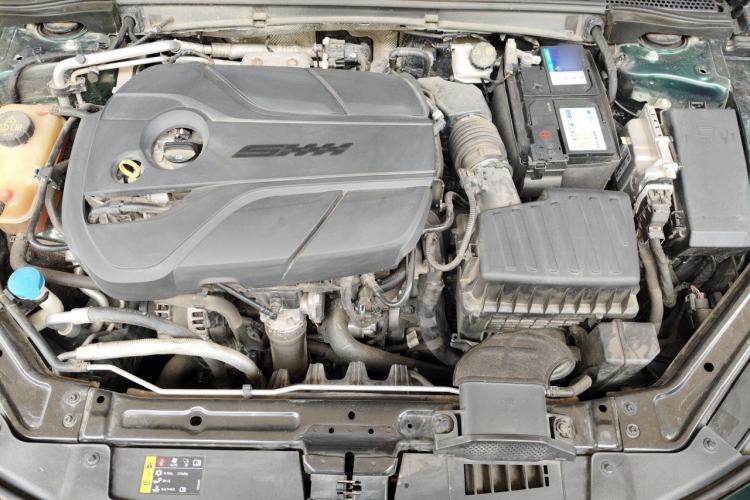 Used MG 7 2023 2.0T Automatic Hunter Luxury Edition Engine Bay
