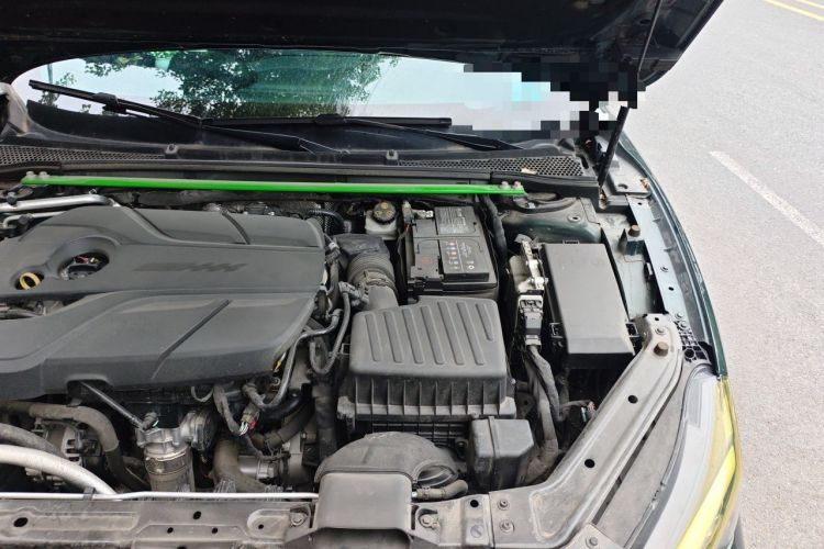 Used MG 7 2023 2.0T Automatic Trophy+ Ignition Glory Edition Engine Bay Left