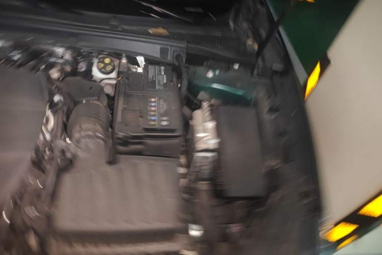 Used MG 7 2023 2.0T Automatic Hunter Luxury Edition Engine Bay Left