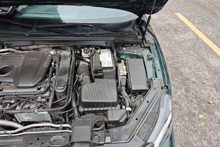 Used MG 7 2023 1.5T DCT Luxurious Supreme Edition Engine Bay Left