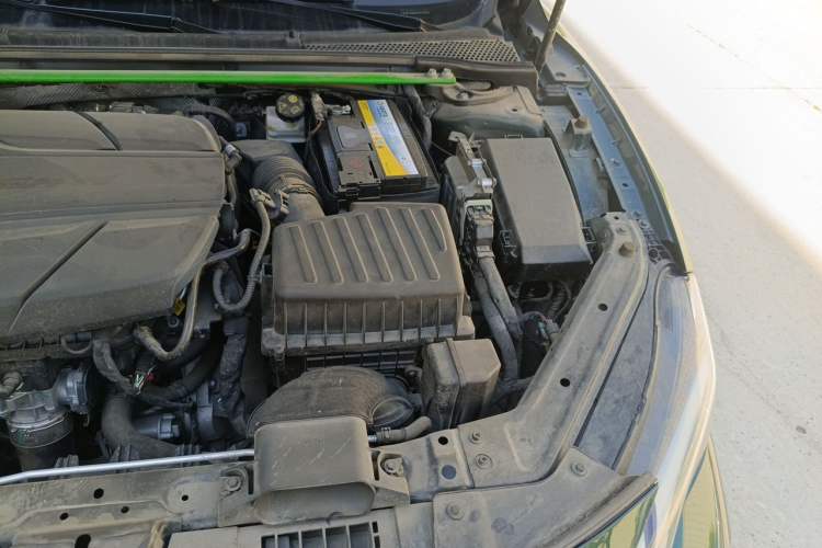 Used MG 7 2023 2.0T Automatic Trophy+ Ignition Glory Edition Engine Bay Left