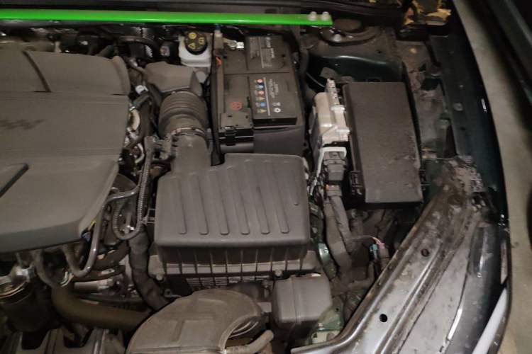 Used MG 7 2023 2.0T Automatic Trophy+ Ignition Glory Edition Engine Bay Left