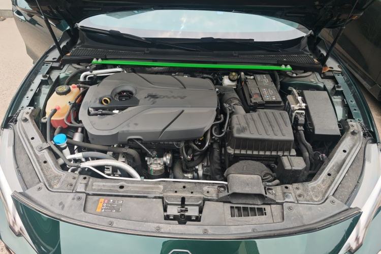 Used MG 7 2023 2.0T Automatic Trophy+ Ignition Glory Edition Engine Bay