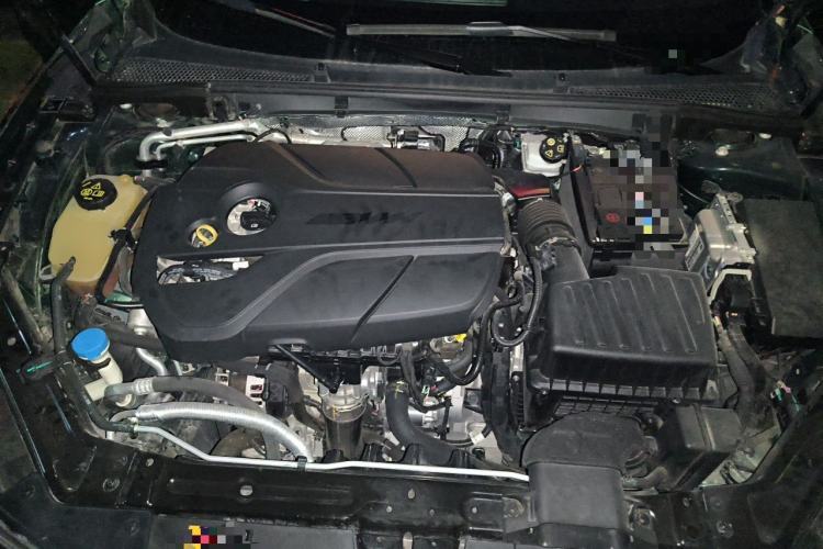 Used MG 7 2023 2.0T Automatic Hunter Luxury Edition Engine Bay