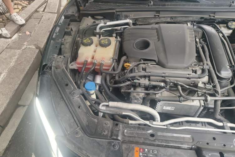 Used MG 7 2023 1.5T DCT Elegant & Graceful Edition Engine Bay Right