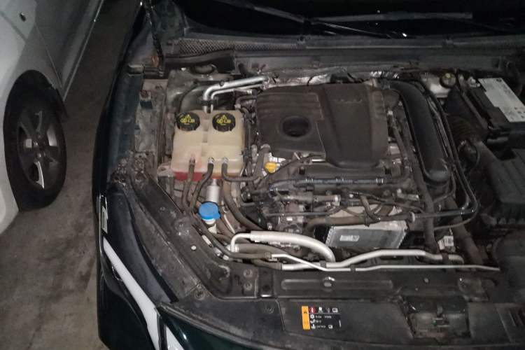 Used MG 7 2023 1.5T DCT Luxurious Supreme Edition Engine Bay Right