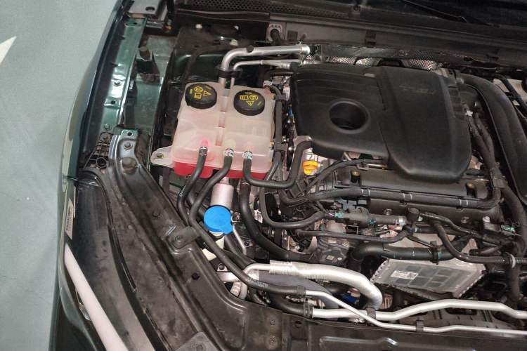 Used MG 7 2023 1.5T DCT Elegant & Graceful Edition Engine Bay Right
