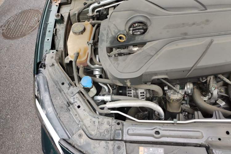 Used MG 7 2023 2.0T Automatic Hunter Luxury Edition Engine Bay Right