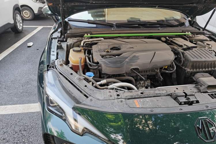 Used MG 7 2023 2.0T Automatic Trophy+ Ignition Glory Edition Engine Bay Right