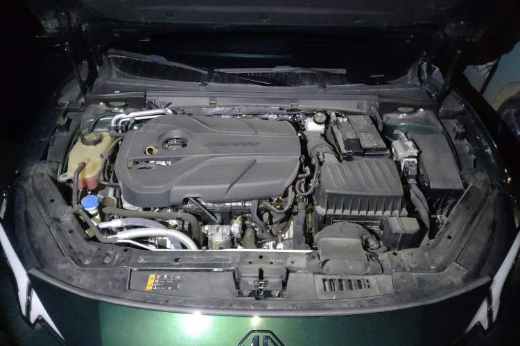 Used MG 7 2023 2.0T Automatic Hunter Luxury Edition Engine Bay