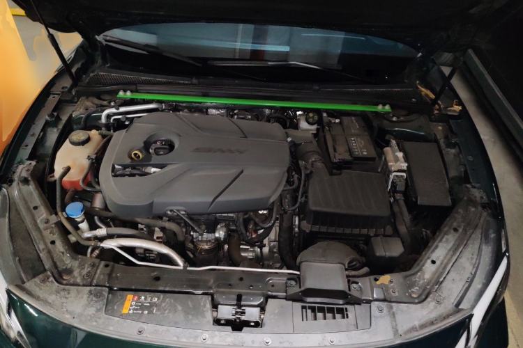 Used MG 7 2023 2.0T Automatic Trophy+ Ignition Glory Edition Engine Bay