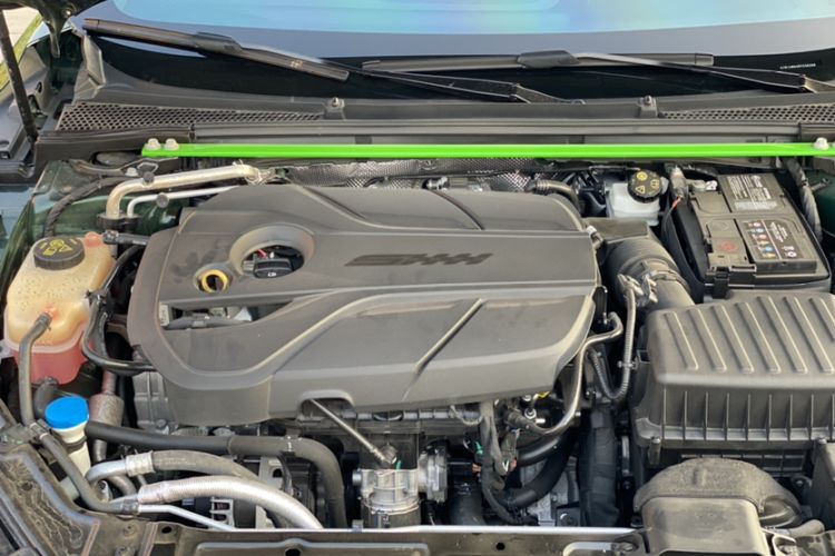 Used MG 7 2023 2.0T Automatic Trophy+ Ignition Glory Edition Engine Bay